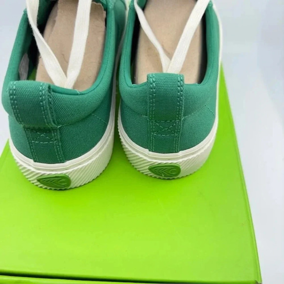 NEW Cariuma Oca Low Canvas Sneaker Shoes Lace-Up Round Toe Green Mens Sz 8.5/10 - Picture 5 of 7